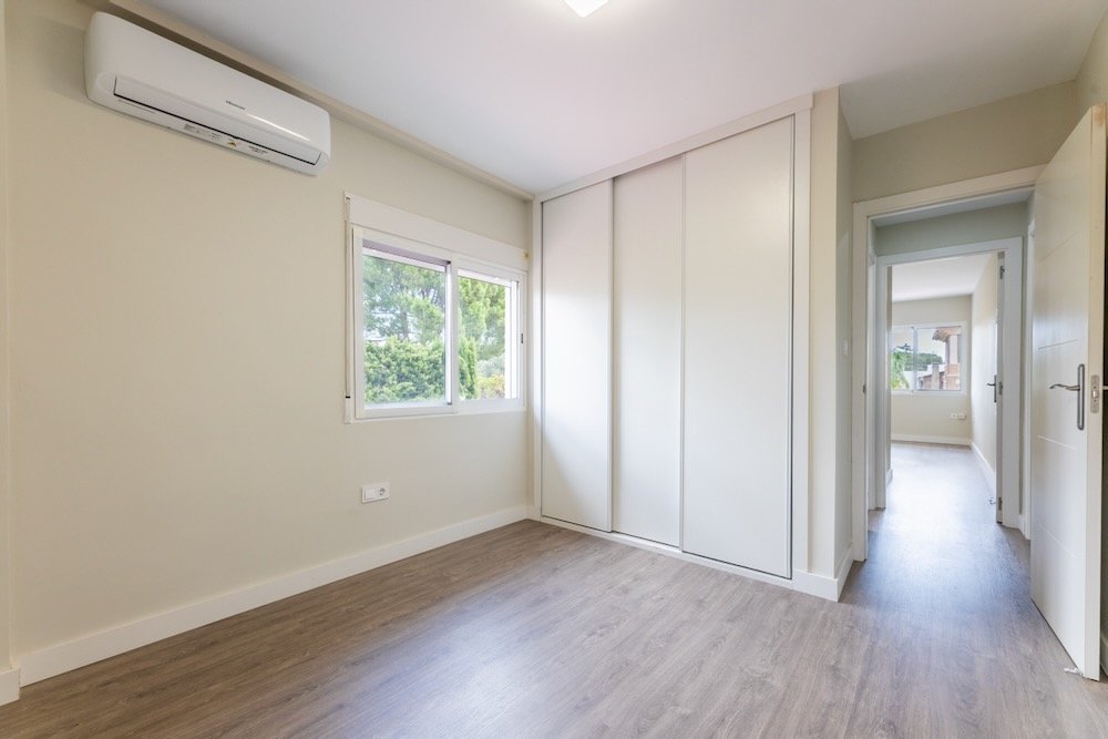 Property 2443 - Image 61